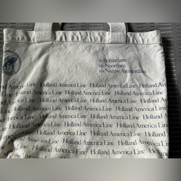 2/$15 - 2 Vintage Canvas Tote Bags - Holland America Line - Travel Cruises - Picture 4 of 10